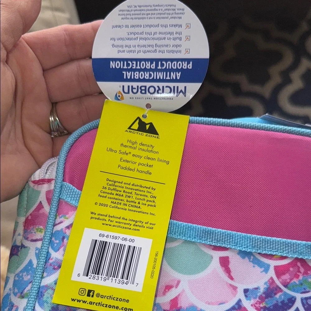 Arctic Zone Insulated Lunch Bag with Colorful Mermaid Scales Design, NWT **READ*